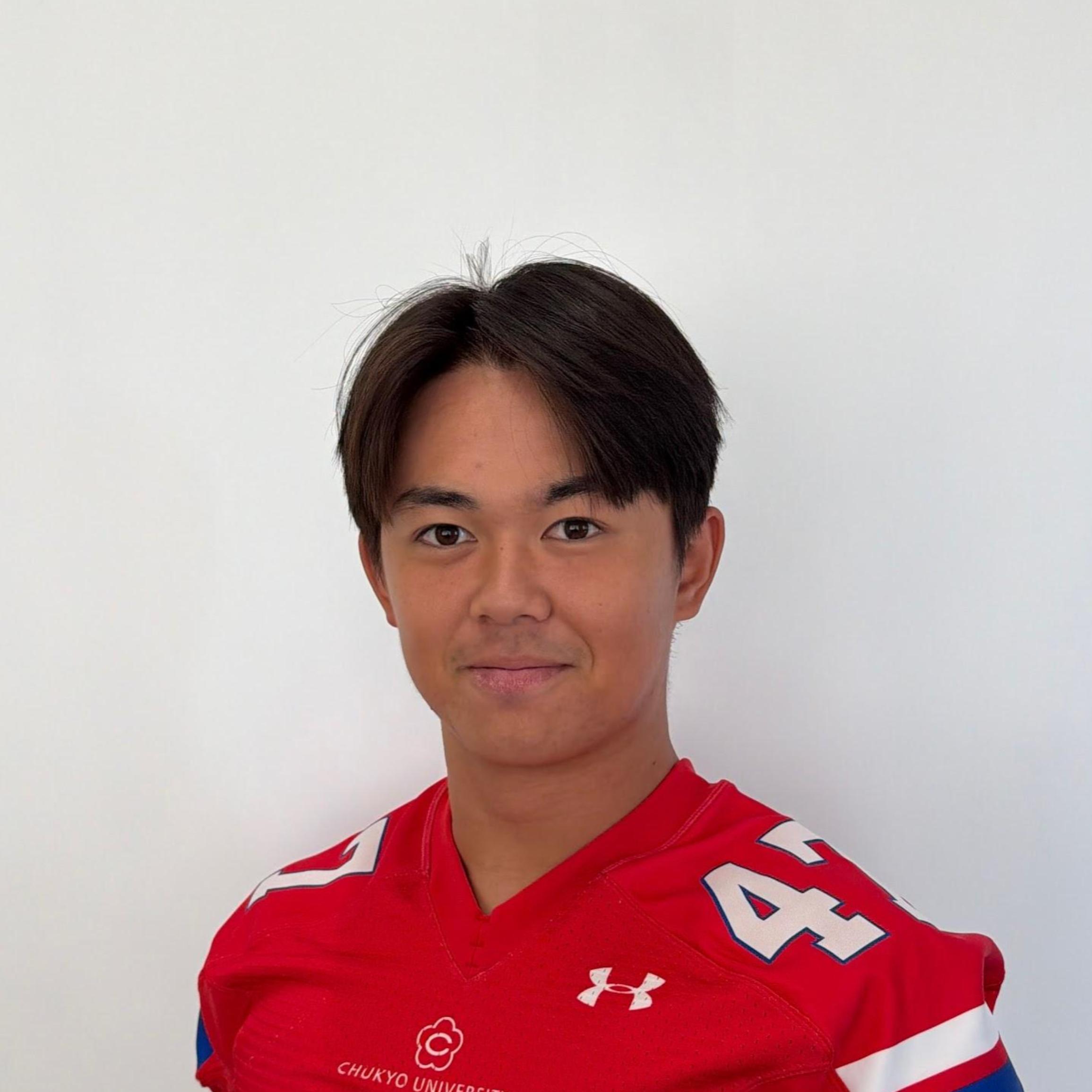新地 史弥